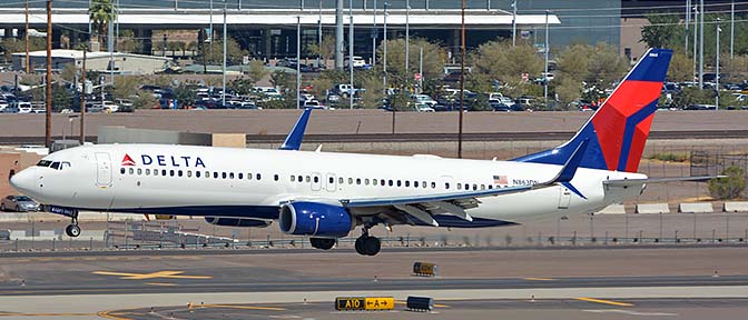 Delta Boeing 737-934 N863DN, Phoenix Sky Harbor, October 6, 2017